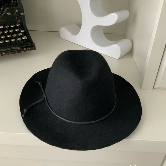 TARGET Brand Black Felt Wool Floppy Fedora Wide Brim Hat Women’s Size 21 inch - Picture 13 of 16